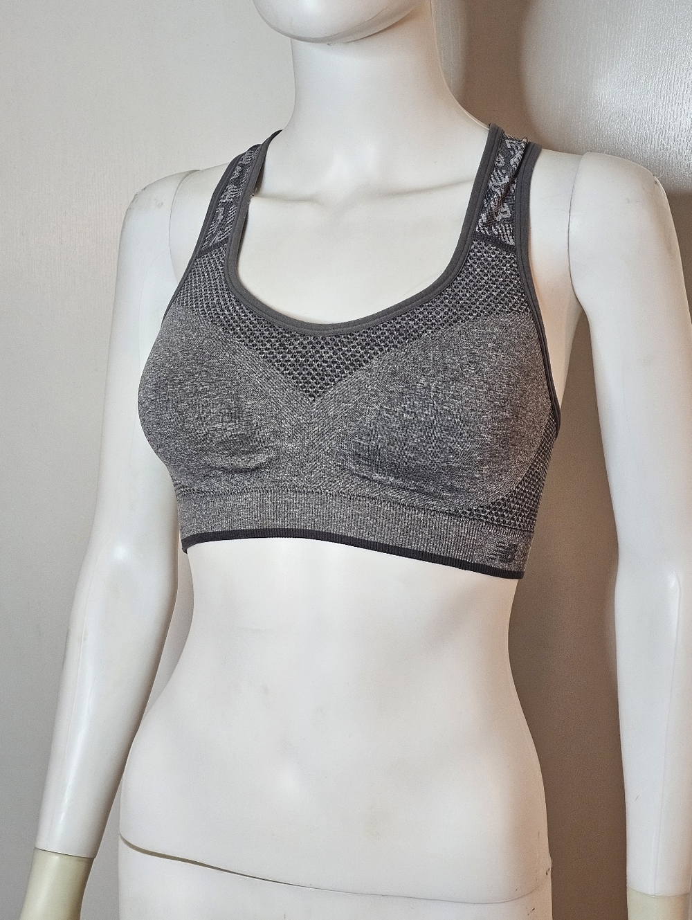 New Balance Seamless Grey Racerback Sports Bralette Size S No Padding
